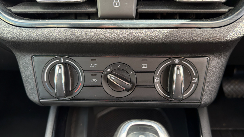 Skoda Kamiq 1.0 TSI 110 SE 5dr DSG Petrol Hatchback